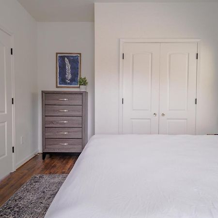 Unit 1 - Spacious & Renovated Apt Home In The City'S Action Houston Exterior foto
